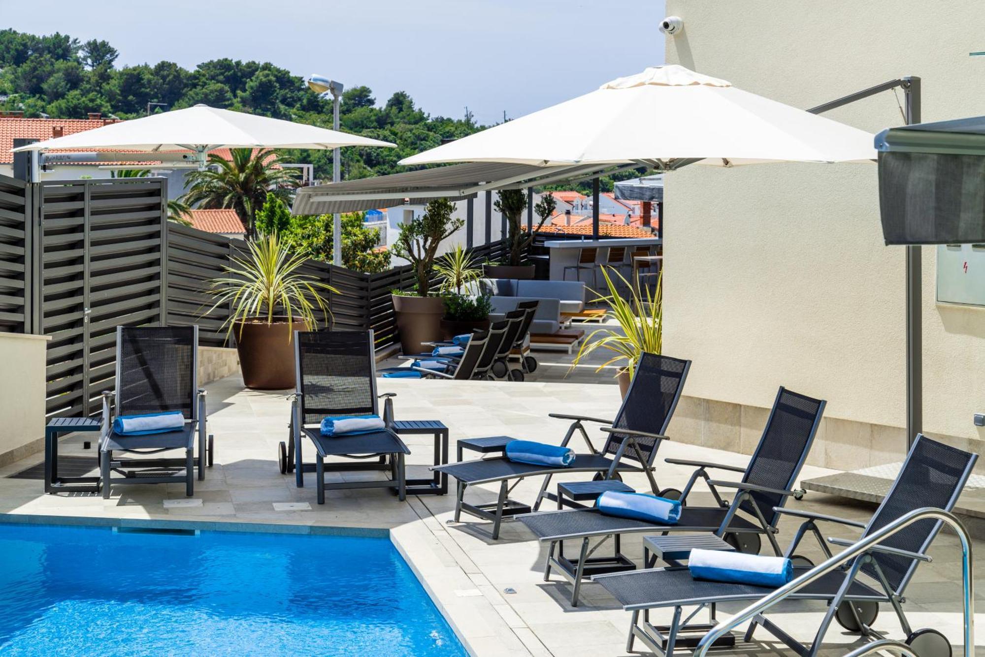 - Teranea Hvar Hotell
